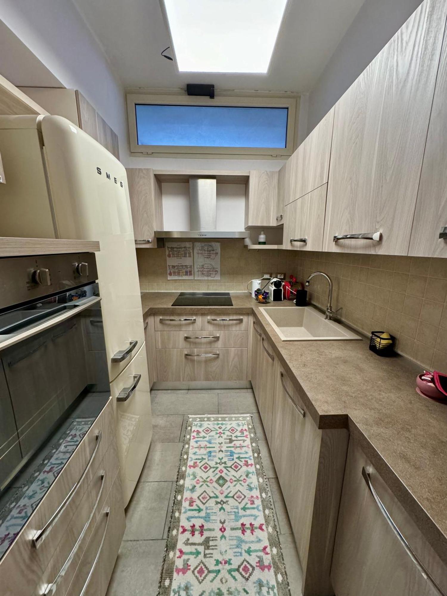 4 Balconi House- Appartamento Moderno A เลชเช ภายนอก รูปภาพ